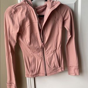 Light pink nulu jacket, rarely worn, hoodie